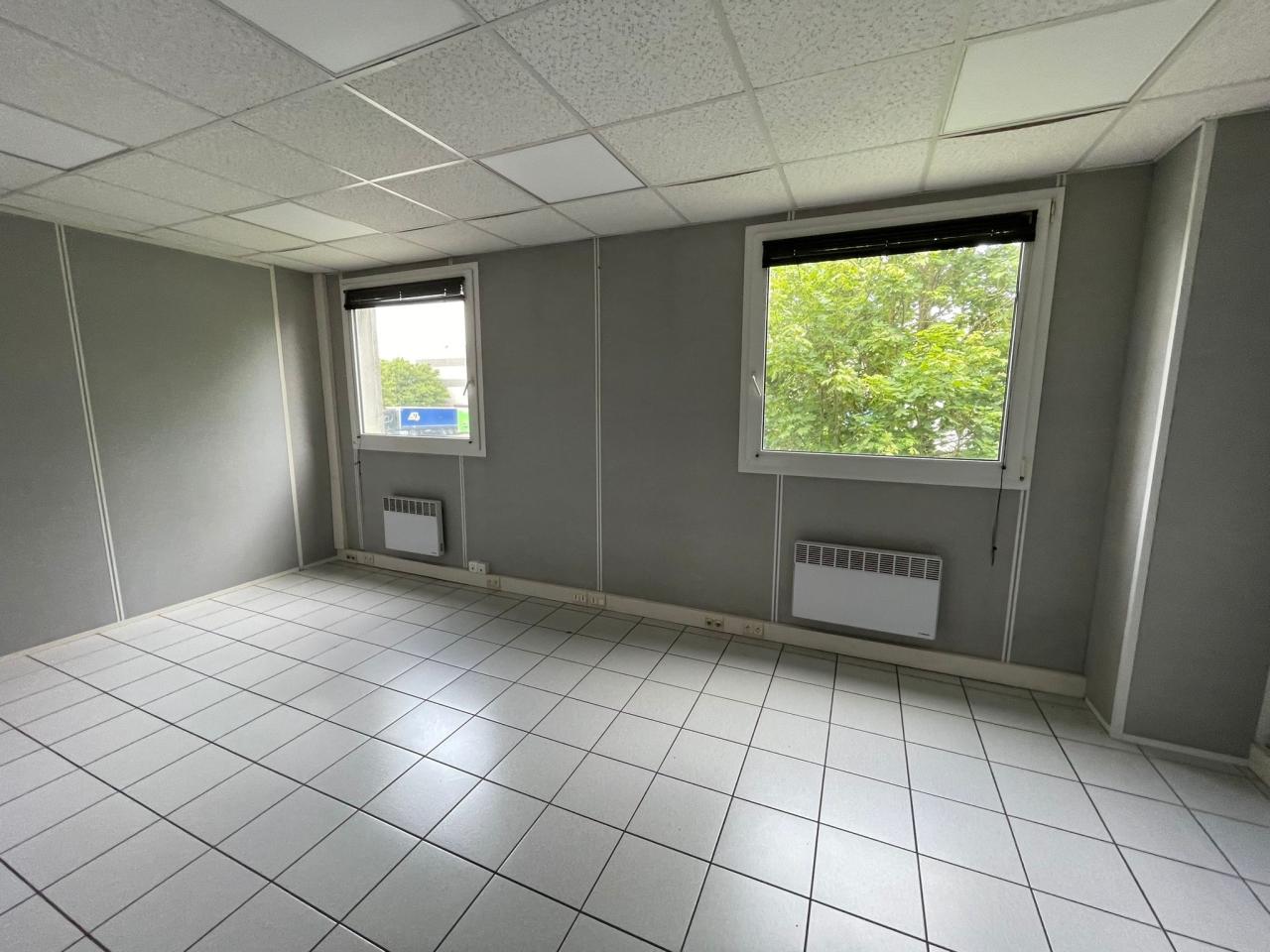 Local d'activité Roncq 2500m² Vente local d'activité Roncq Nord OVACT2424343 5